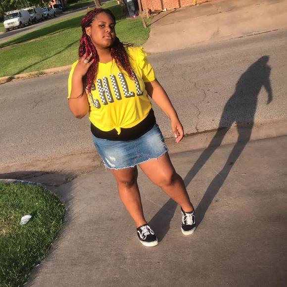 Meet your Posher, Imani - Picture 1 of 1